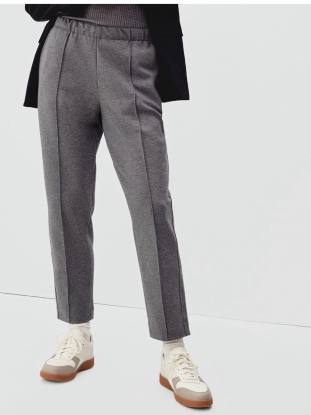 Everlane dream pant in heather Gray Tailored High-Rise Tapered size medium